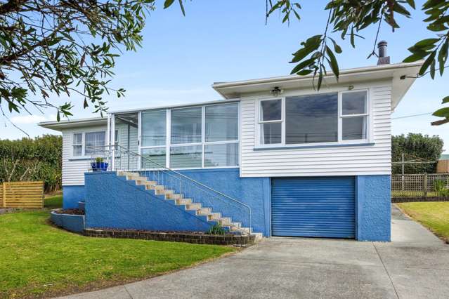 Affordable Entry Level Bungalow!