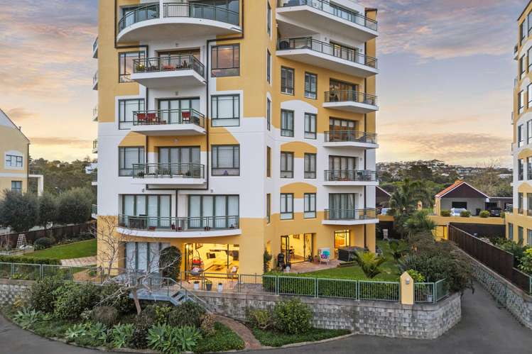 41 Waterside Crescent Gulf Harbour_19