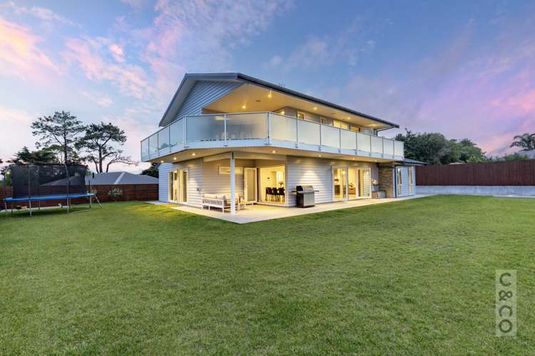 59 Queen Street Riverhead_19