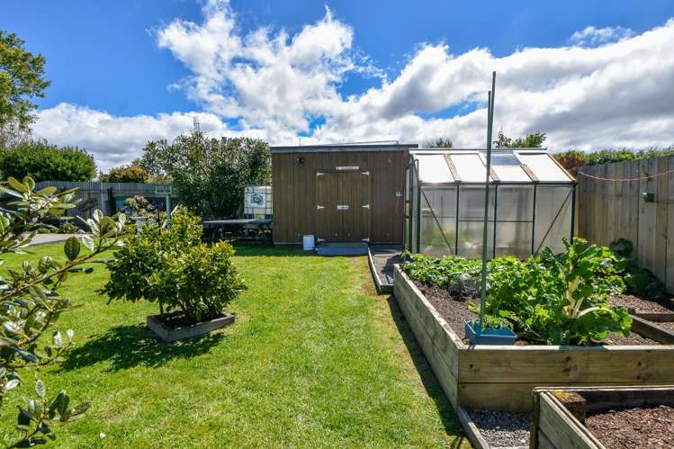 6 Kupe Drive Carterton_17