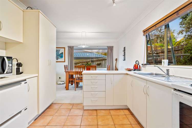 30a Captain Scott Road Glen Eden_6