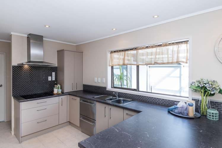 69A Hattaway Avenue Bucklands Beach_6