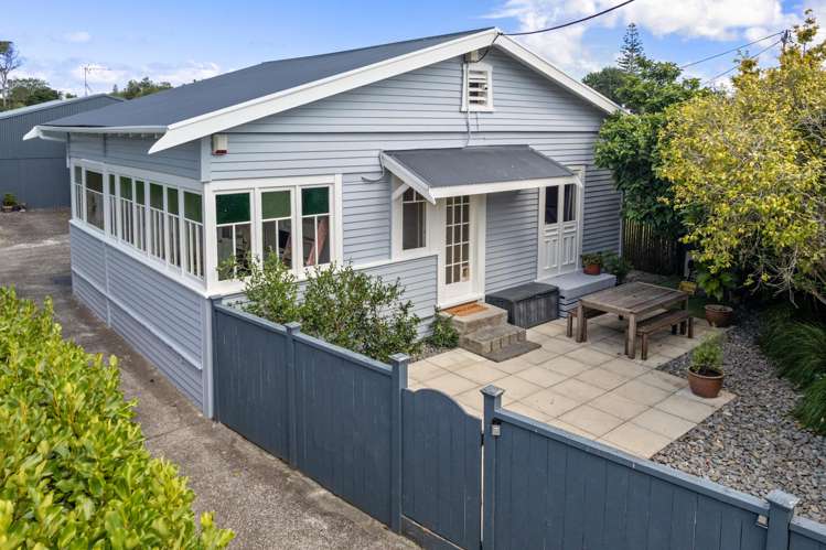 33 Rambler Crescent Beach Haven_21