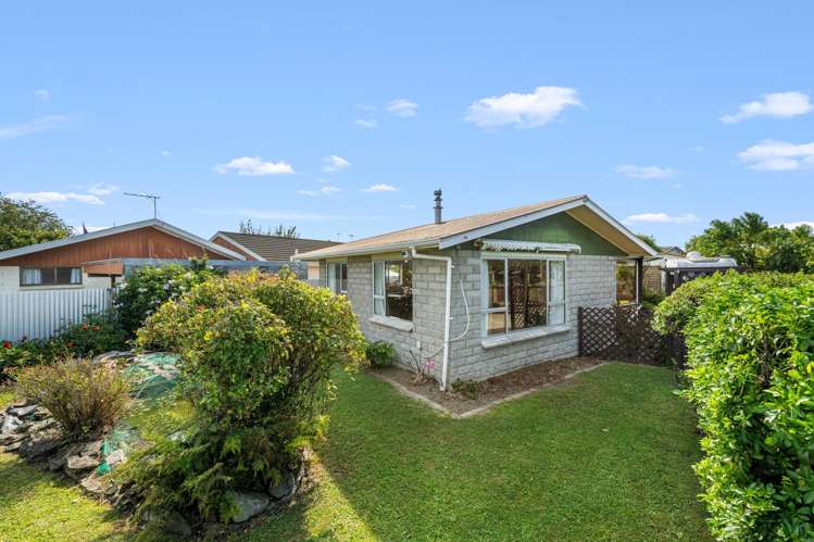 4 Snowden Crescent Islington_22