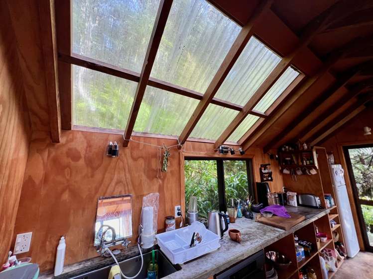 27 Te Tuhi Road Raglan_4
