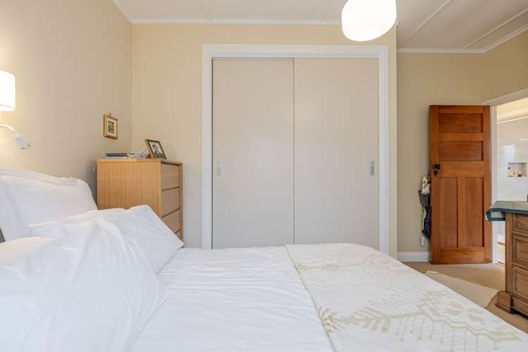 40 Shamrock Street Takaro_12