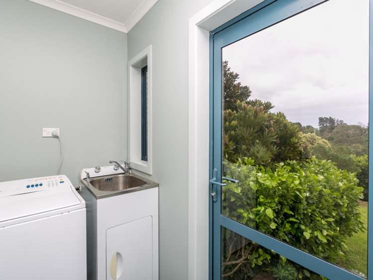 4 Takarei Terrace Mokau_14