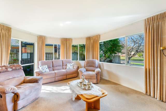 6 Chatswood Place Rototuna_2