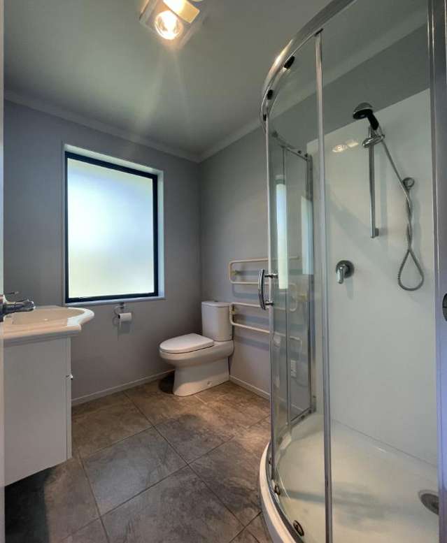 28 Kowi Lakes Drive One Tree Point_2