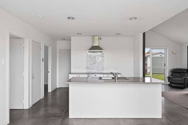 8 Parker Street Elgin_1