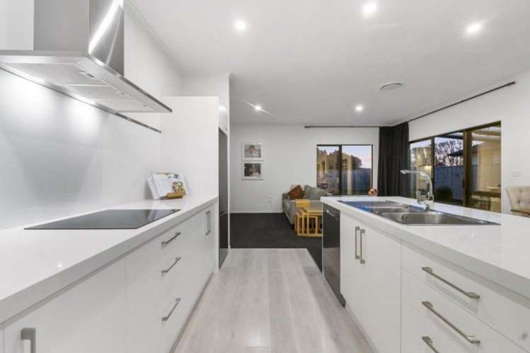 7 Kotare Drive 11581_5