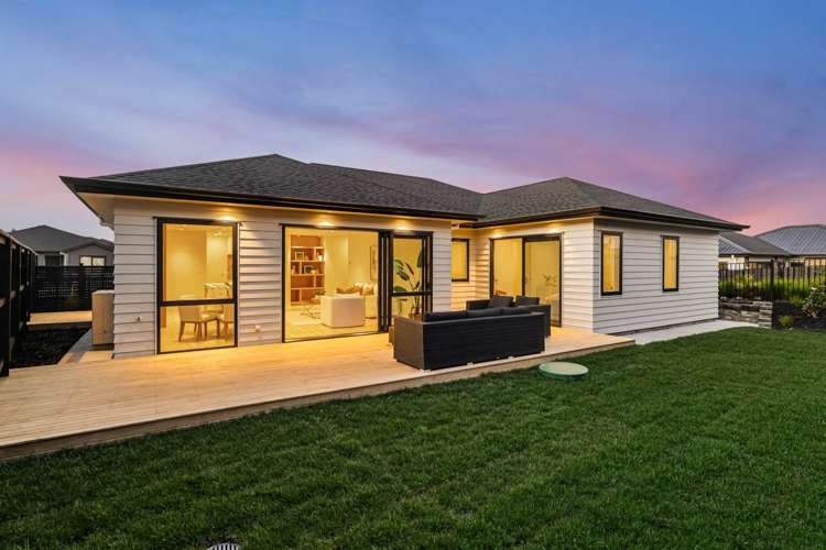 50 Tipu Crescent Wainui_6