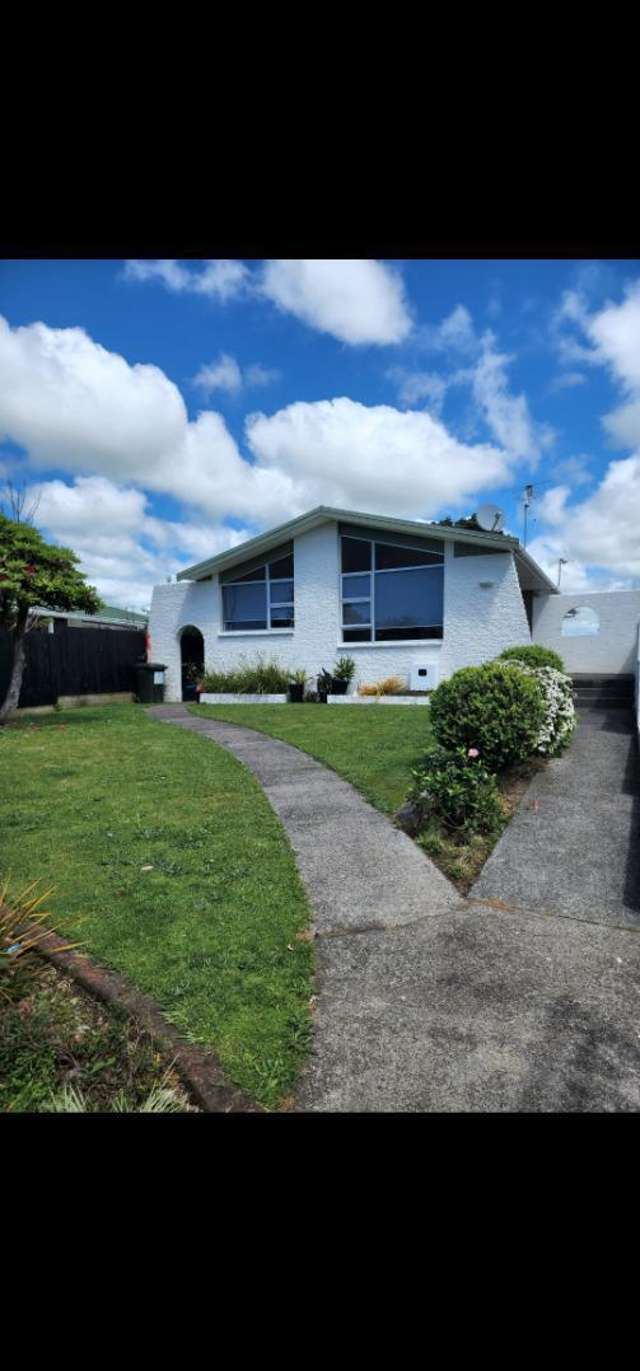 Three-Bedroom, One-Bathroom Family Home in Bell Block