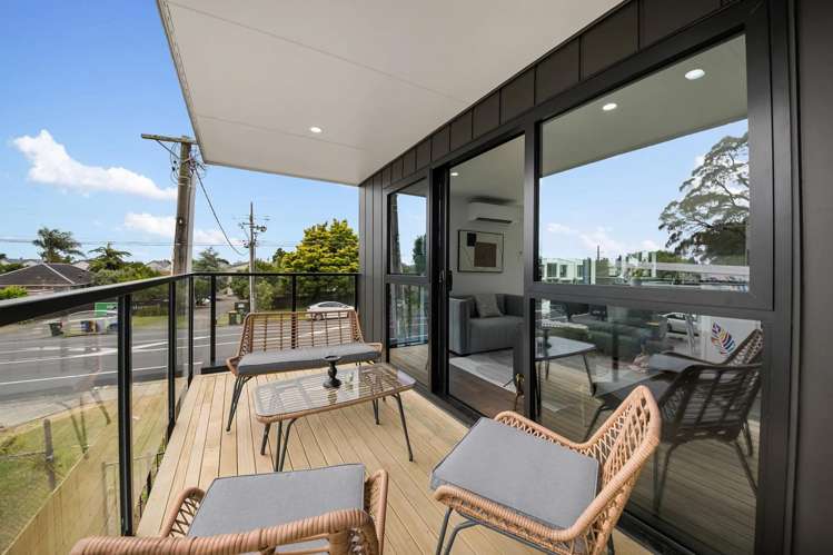 1 & 2/112 Swanson Road Henderson_4