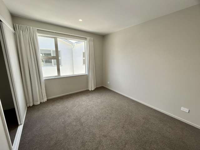 28C Bletsoe Avenue 10222_4