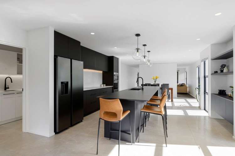 16 Mays Road Saint Albans_7