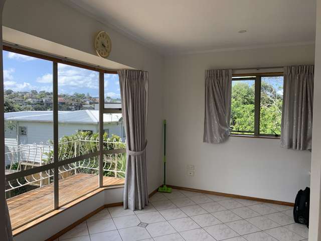 2/8 Ramsgate Terrace Mairangi Bay_3