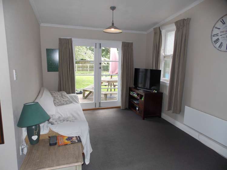 14 Carlisle Street Milson_4