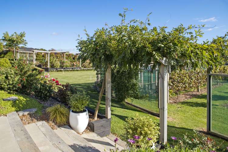 19 Lawrence Carter Drive Bombay_24