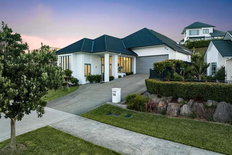 96 Arran Point Parade Orewa_31