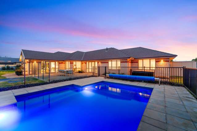 Luxury Living on Delamare Way
