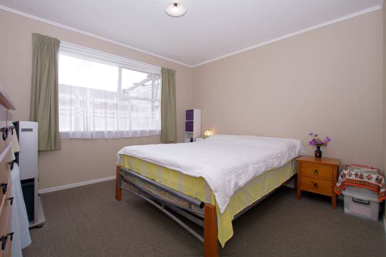 23 Heybridge Street Manurewa_15