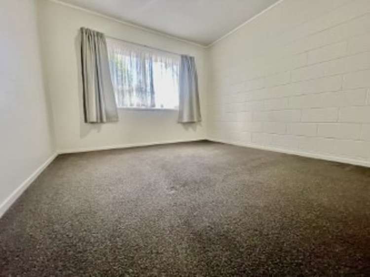 3/318 Te Atatu Road 1802_3