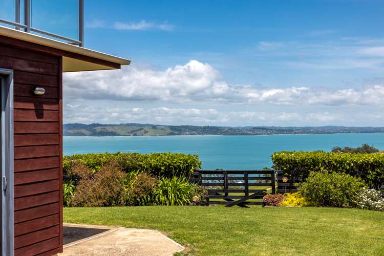20 Waimangu Road Waiheke Island_8
