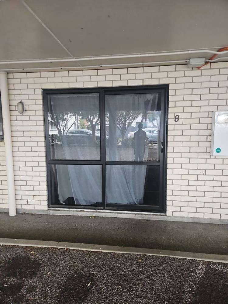 8/22 Mt Edgcumbe Street, Othello House New Plymouth_1