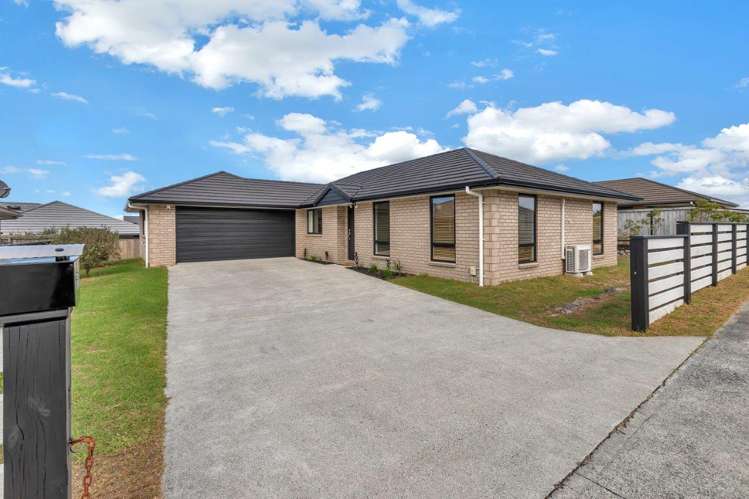 18 Ocean View Rise Ruakaka_17