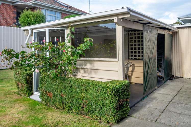 2 Ashbury Avenue Waimataitai_20