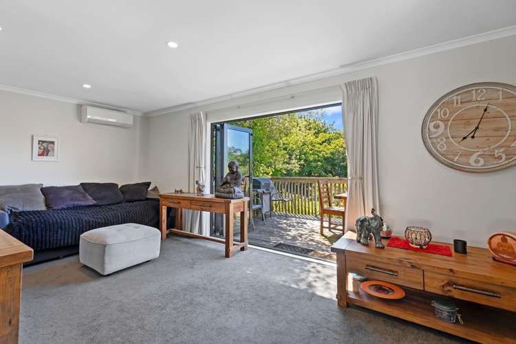 25 Gunbar Drive Welcome Bay_32