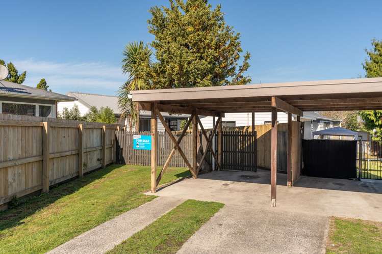 8c Macdonald Road Glenview_14