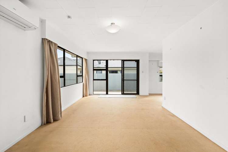 2/1 Cassino Crescent Onekawa_4