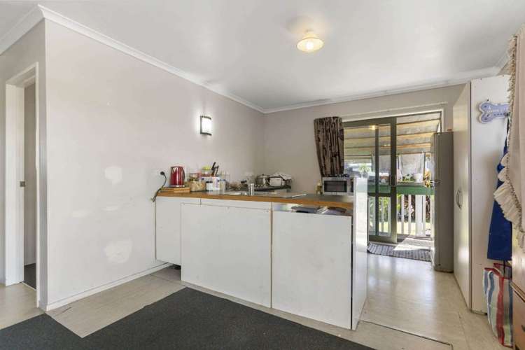 21 Tranent Road Mangere_19