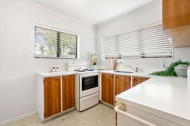 3/2 Moana Avenue Belmont_2