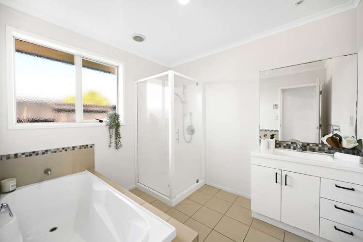 48 Thomas Road Huntington_22