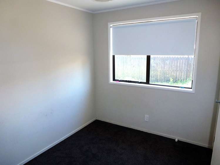 7 Martha Lane Manurewa_8