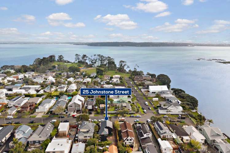 25 Johnstone Street Pt Chevalier_19
