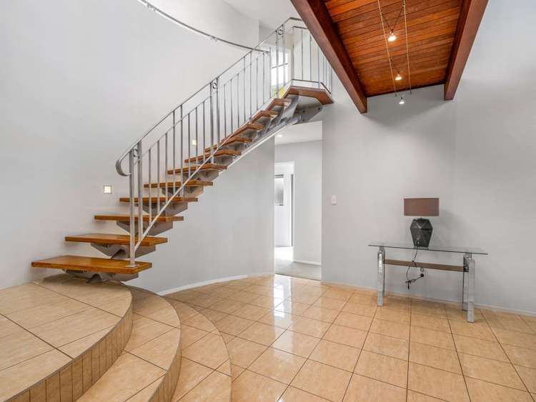 4 Hulme Place Owhata_1