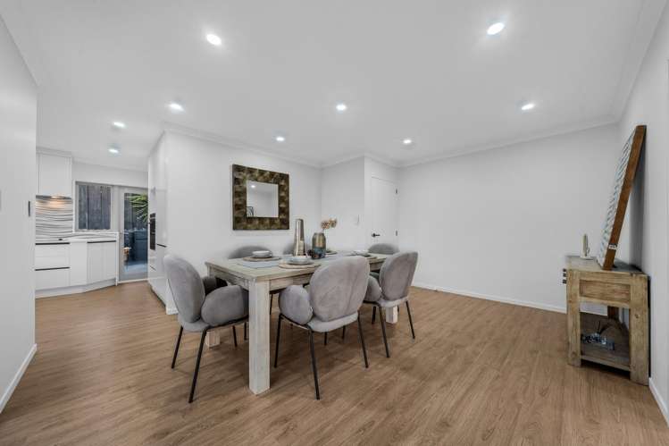 55B Sheridan Drive New Lynn_5