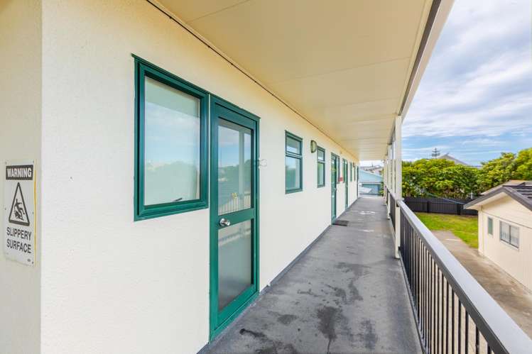 50 Meeanee Quay Westshore_12