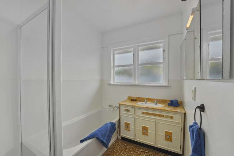 21 Hall Grove Ebdentown_16