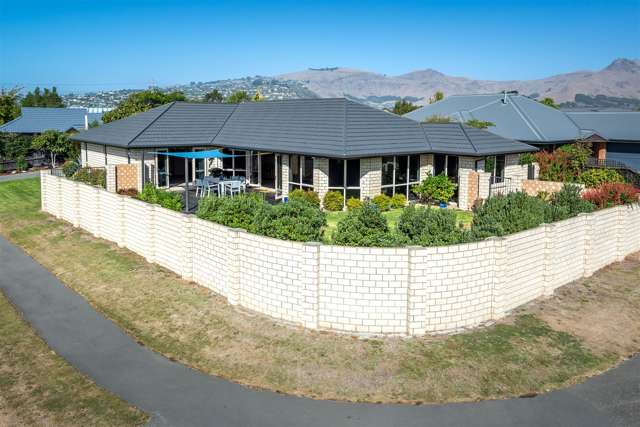 2 Shearwater Drive Woolston_1