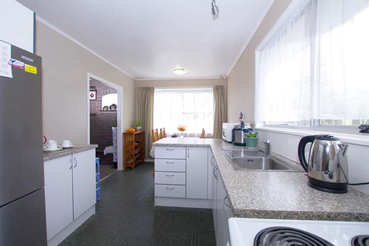 23 Heybridge Street Manurewa_12