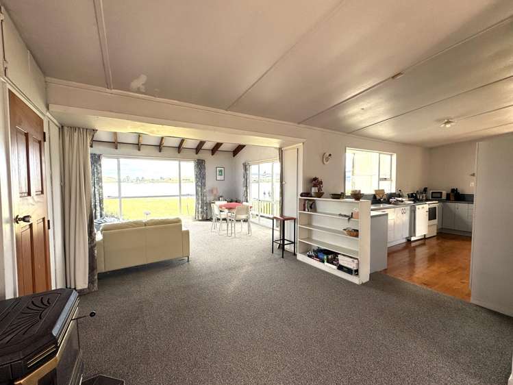 290 Newhaven Road Owaka_24