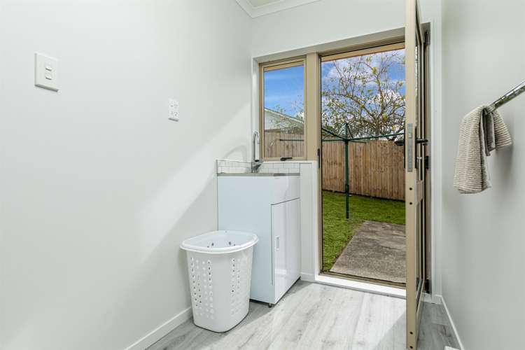 7 Elder Place Massey_16