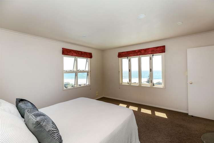 8 Beach Street Fitzroy_12