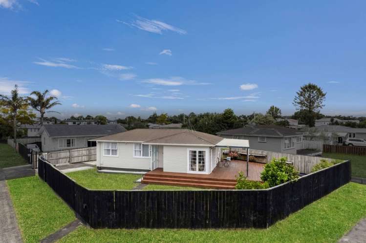 1/1 Cooper Place Papakura_20