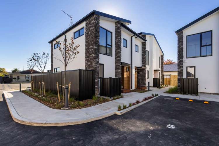 1-11/60 Division Street Riccarton_14